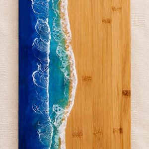 Tabla de cocina de madera con resina marina